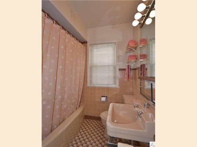 4112 Gladstone St, Duluth, MN 55804 photo 8