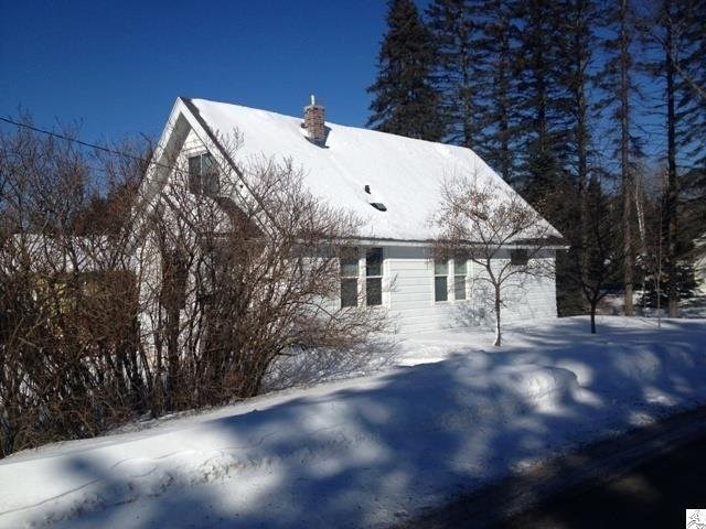 402 W Redwing St, Duluth, MN 55803 photo 2