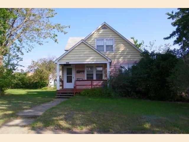 1121 E Chapman St, Ely, MN 55731 photo 1