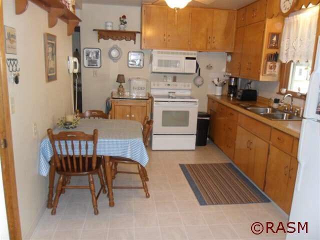 219 W Pine St, Saint Peter, MN 56082 photo 6