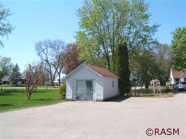 115 Second Ave, Pemberton, MN 56078 photo 3