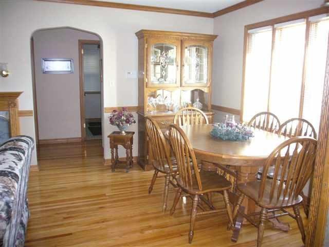 618 W Grace St, Saint Peter, MN 56082 photo 3