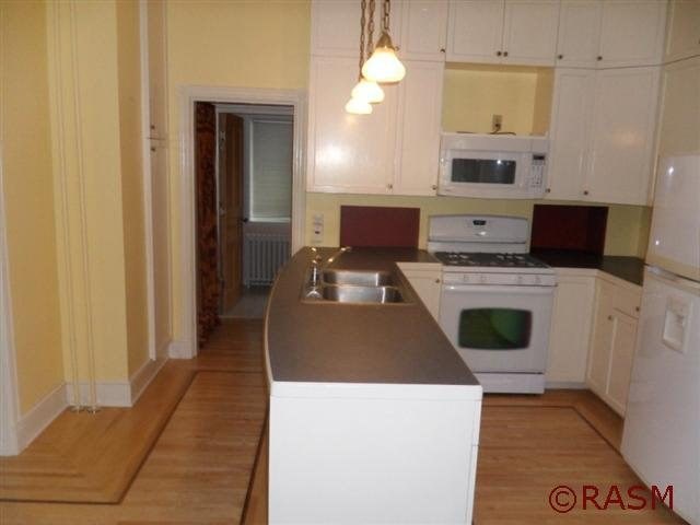1108 S 4th St, Saint Peter, MN 56082 photo 6