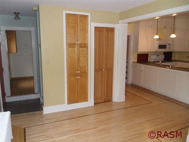 1108 S 4th St, Saint Peter, MN 56082 photo 7