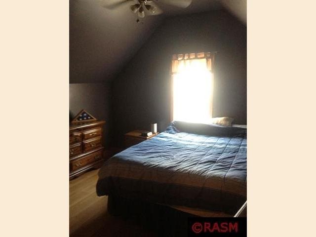 1115 S 4th St, Saint Peter, MN 56082 photo 8
