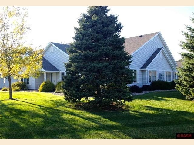 1314 Pine Pointe Curv, Saint Peter, MN 56082 photo 1
