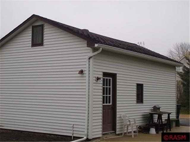 425 W Park Row, Saint Peter, MN 56082 photo 15