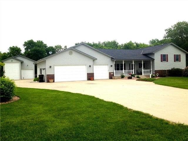 44137 Willow Rd, Saint Peter, MN 56082 photo 1