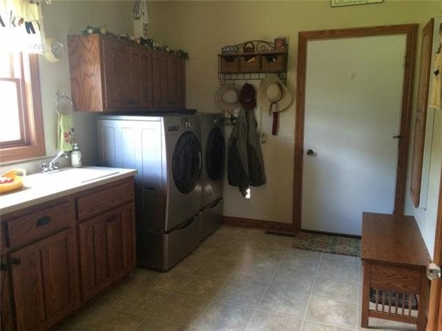 204 NW Smith St, Mapleton, MN 56065 photo 5