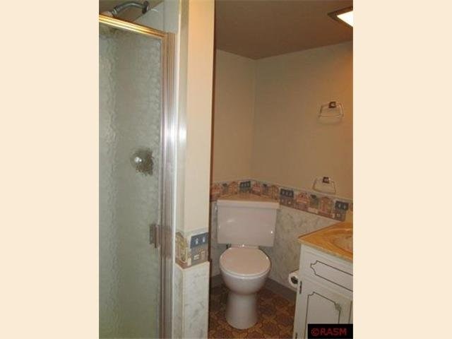 818 N 3rd St, Saint Peter, MN 56082 photo 8