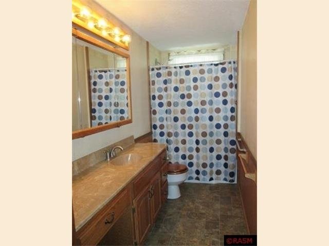 818 N 3rd St, Saint Peter, MN 56082 photo 7