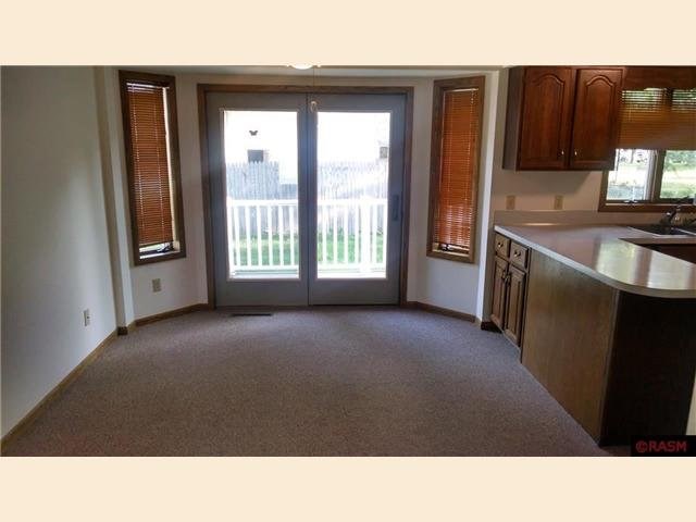 101 SW Troendle St, Mapleton, MN 56065 photo 5