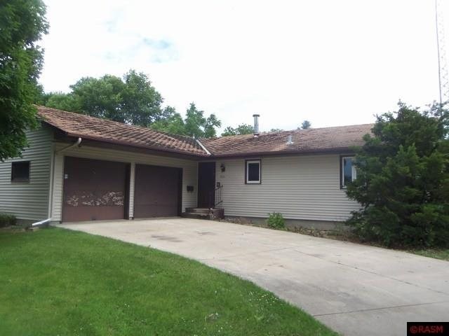 305 S Central Ave, Mapleton, MN 56065 photo 1