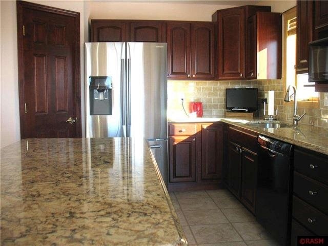 436 Thomas, Eagle Lake, MN 56024 photo 6