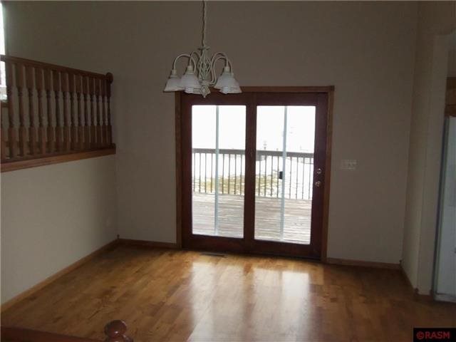 509 Miller, Saint Clair, MN 56080 photo 2