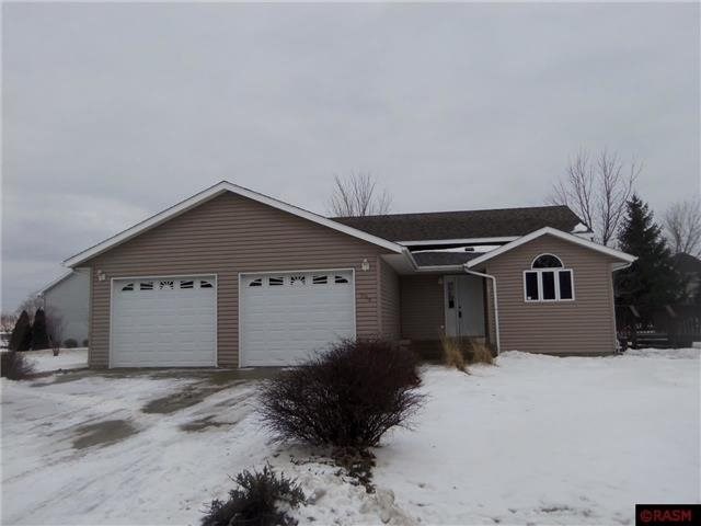 509 Miller, Saint Clair, MN 56080 photo 1