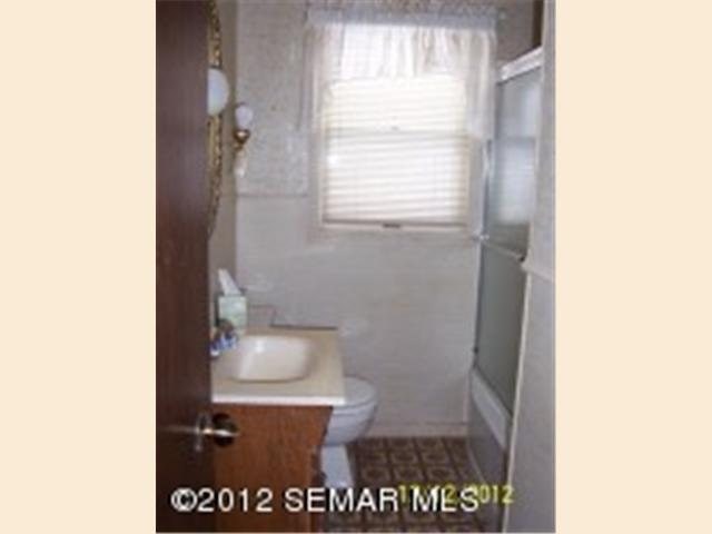 1439 Academy Ave, Albert Lea, MN 56007 photo 6
