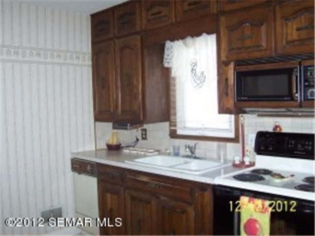 1439 Academy Ave, Albert Lea, MN 56007 photo 8