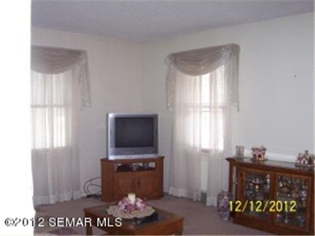 1439 Academy Ave, Albert Lea, MN 56007 photo 3