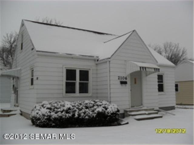 2106 Oakland Ave E, Austin, MN 55912 photo 2