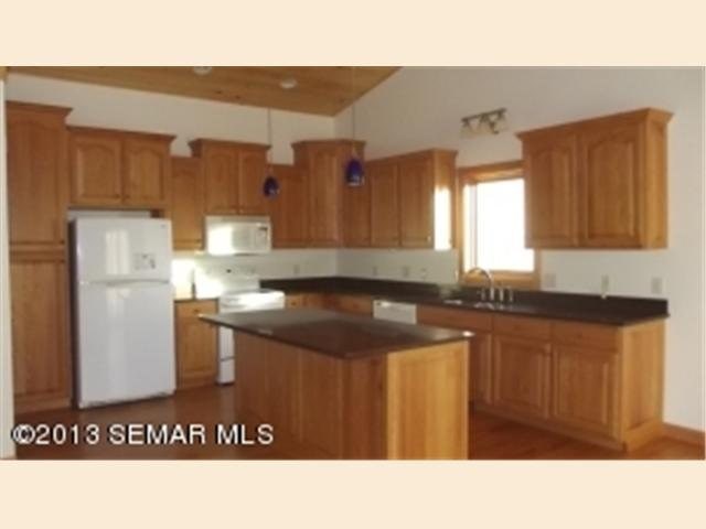 404 3rd Se Ave, Spring Grove, MN 55974 photo 6