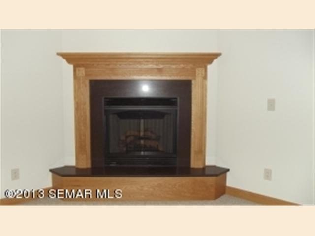 404 3rd Se Ave, Spring Grove, MN 55974 photo 17