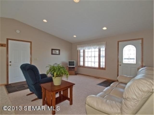 20 Rolling Hills Dr, Elgin, MN 55932 photo 3