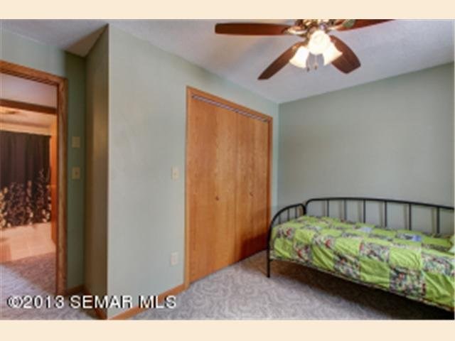 725 4th Ave SW, Plainview, MN 55964 photo 21