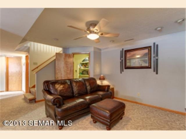 725 4th Ave SW, Plainview, MN 55964 photo 19