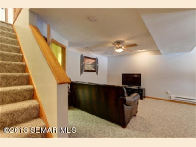 725 4th Ave SW, Plainview, MN 55964 photo 18
