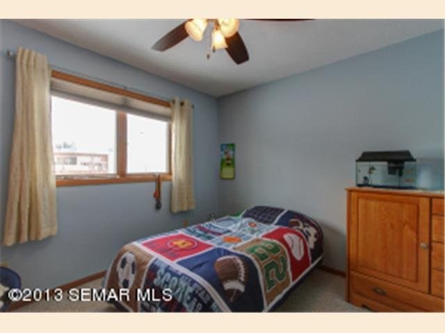 725 4th Ave SW, Plainview, MN 55964 photo 16