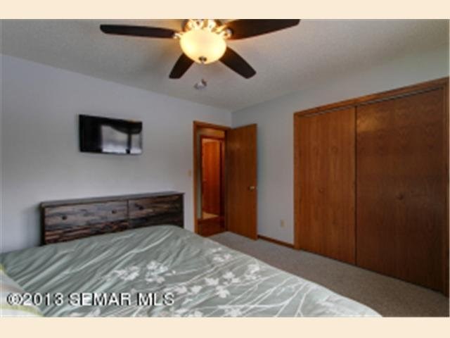 725 4th Ave SW, Plainview, MN 55964 photo 15