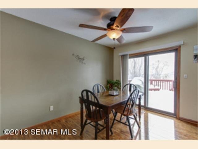 725 4th Ave SW, Plainview, MN 55964 photo 7