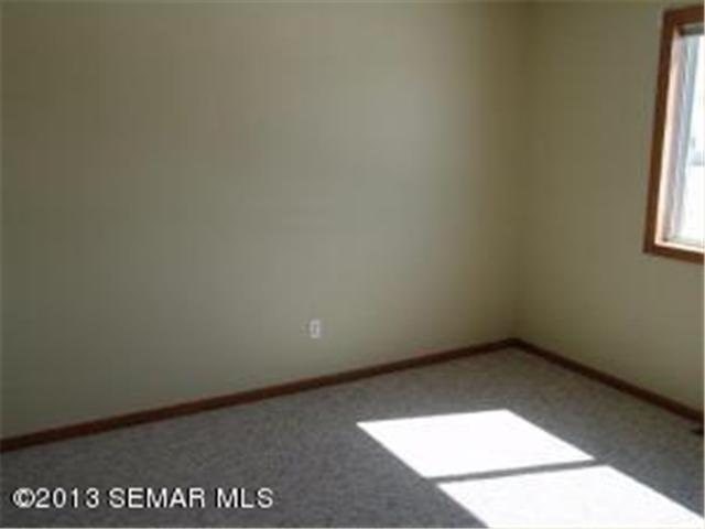 913 3rd Nw St, Byron, MN 55920 photo 4