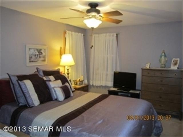 1013 Maplehill Dr, Albert Lea, MN 56007 photo 7