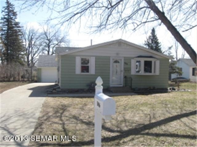 506 Wayside Ave, Albert Lea, MN 56007 photo 1