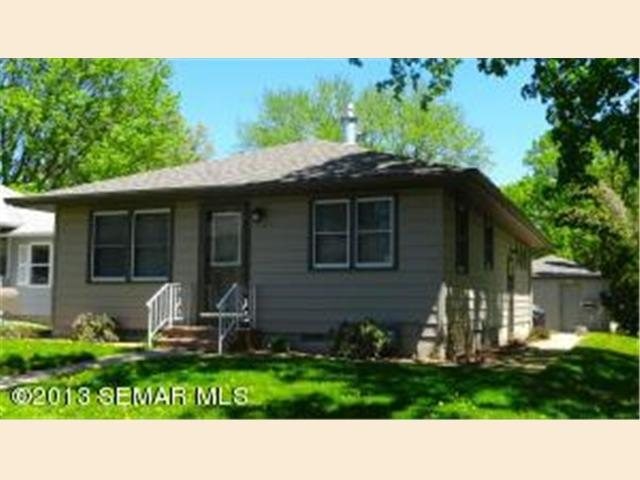 815 S 3rd Ave, Albert Lea, MN 56007 photo 1