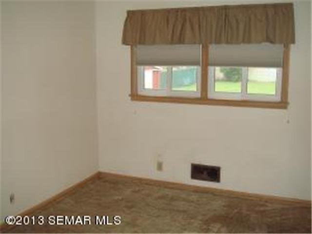 2012 4th Ave NE, Austin, MN 55912 photo 4