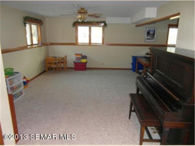 473 Rolling View Dr, Rollingstone, MN 55969 photo 31