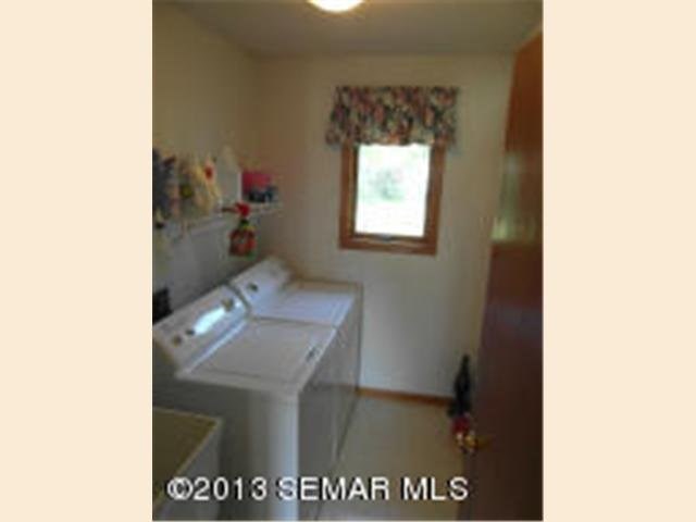 473 Rolling View Dr, Rollingstone, MN 55969 photo 8