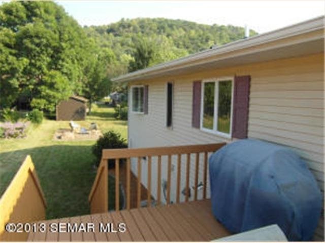 473 Rolling View Dr, Rollingstone, MN 55969 photo 10