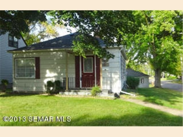 1402 Lee Ave, Albert Lea, MN 56007 photo 1