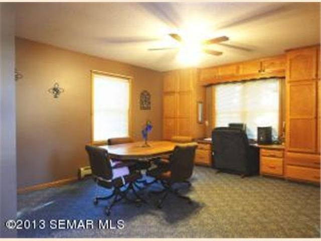 240 1st Ne St, Plainview, MN 55964 photo 5