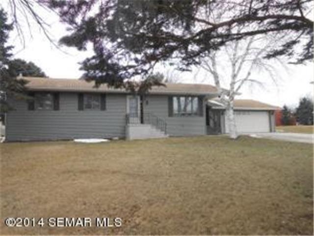 835 E Lowell St, Le Roy, MN 55951 photo 1