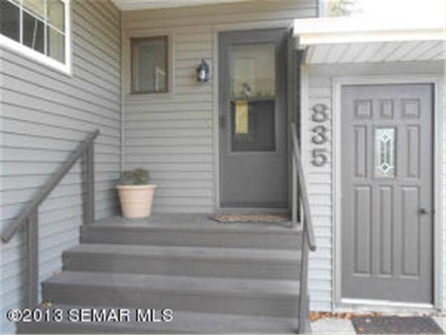 835 E Lowell St, Le Roy, MN 55951 photo 4
