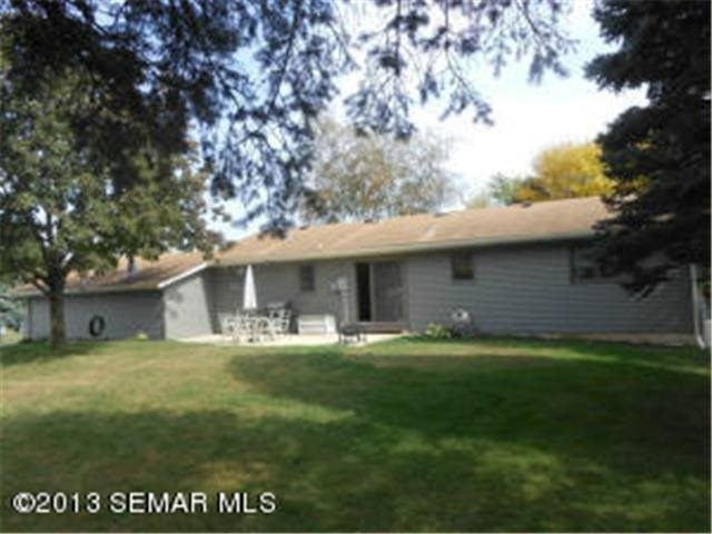 835 E Lowell St, Le Roy, MN 55951 photo 6