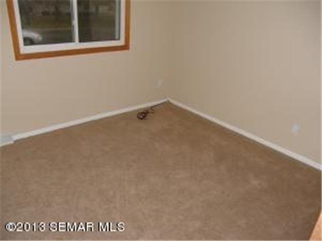 109 E Fairview St, Spring Valley, MN 55975 photo 5