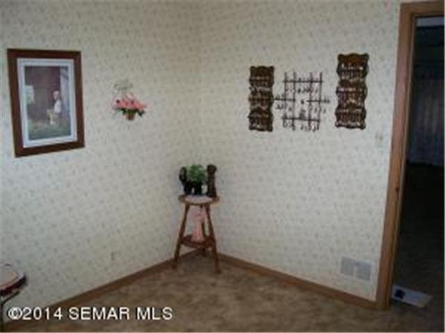912 Cedar Ave, Albert Lea, MN 56007 photo 10