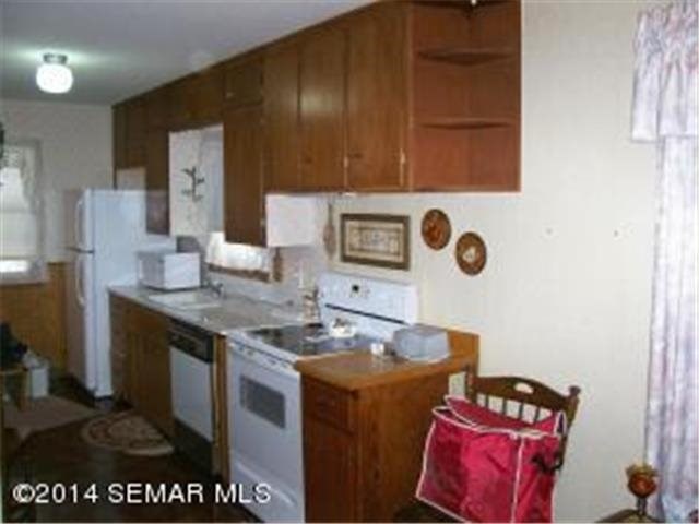 912 Cedar Ave, Albert Lea, MN 56007 photo 5