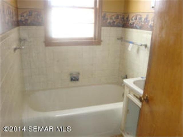 502 Minnesota Ave, Albert Lea, MN 56007 photo 5